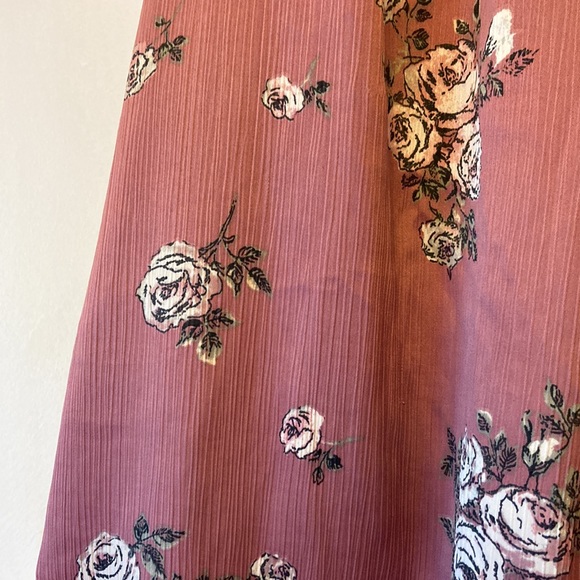 Slip - Picture 2 of 4